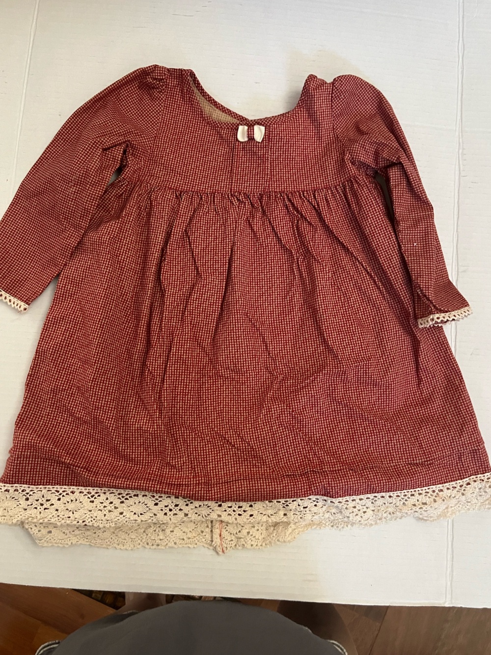 Chloe’s closet Red Gingham Sleeveless Dress with lace trim